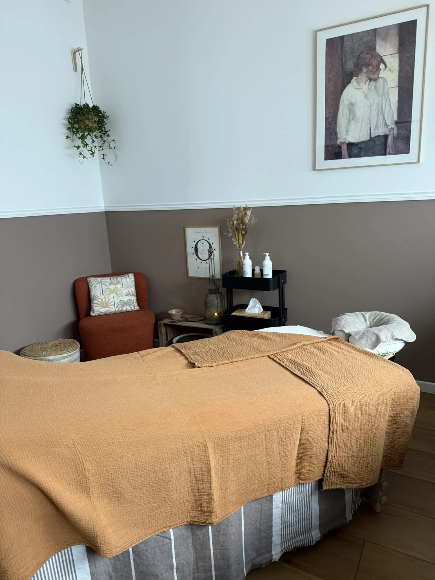 La table de massage du cabinet MĪO à Soustons